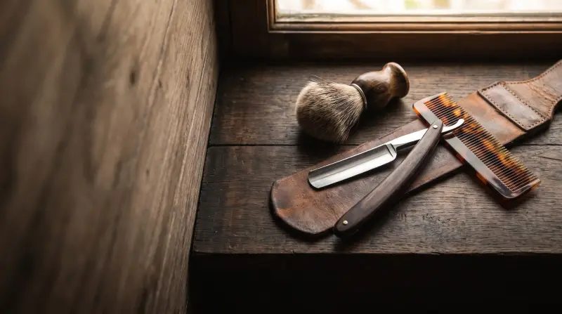 Shaving kit